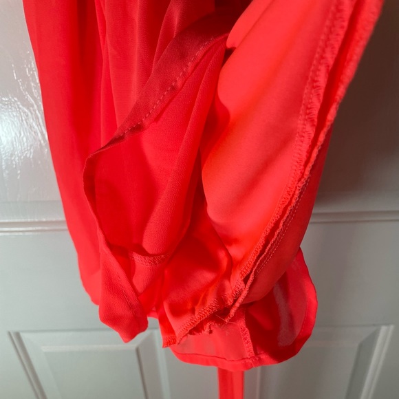 💞 NWT ReVamped Coral Romper Ladies size Medium - Picture 4 of 8